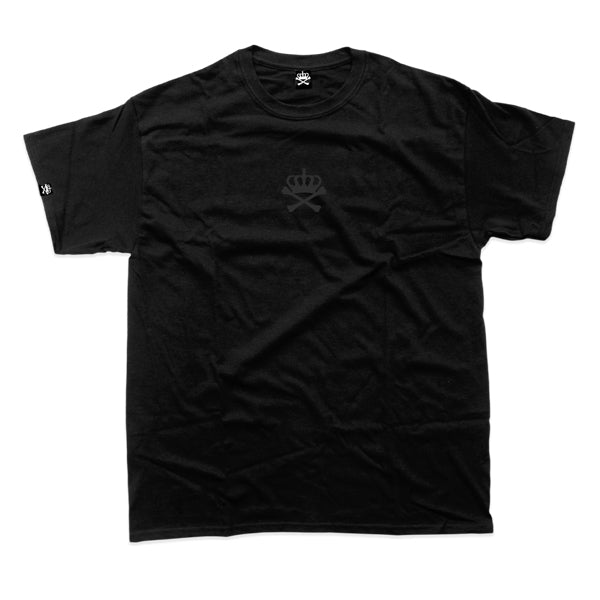 BLACKOUT ESSENTIALS TSHIRT - BLACK.